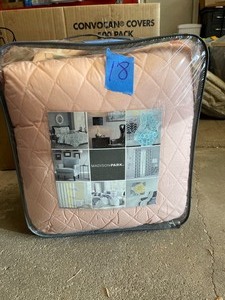 Madison Park Lola 6-Pc. KingCalifornia King Duvet Cover Set