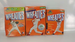 lot 45 image: Collectible Wheaties Baseball Cereal