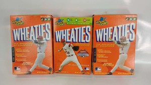 lot 46 image: Collectible Wheaties Baseball Cereal