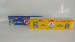 lot 64 image: 2 Boxes of Trading Cards