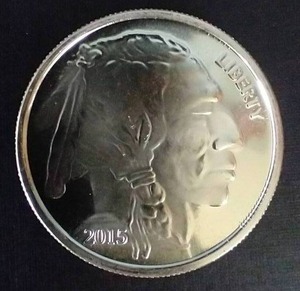 lot 4 image: 2015 Buffalo Silver Round