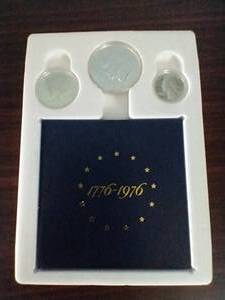 lot 15 image: 1976 Bicentennial Silver Proof Set
