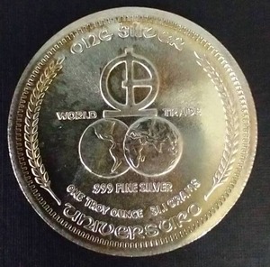 lot 21 image: 1972 Universaro Silver Round