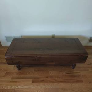 lot 36 image: Ethan Allen Drop Leaf Coffee Table