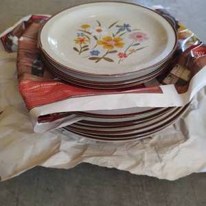 lot 124 image: Stoneware Plates