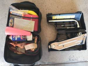lot 164 image: Automotive Emergency Supplies