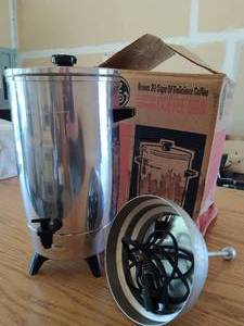 lot 115 image: GE Coffee Urn