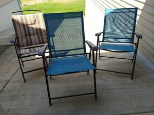 lot 119 image: Lawn Chairs