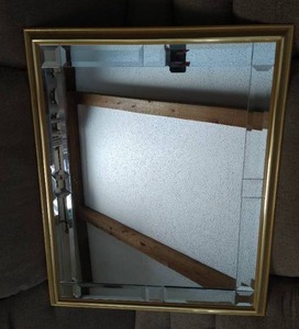 lot 20 image: Wall Mirror