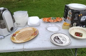 lot 120 image: Collection Of Kitchenware