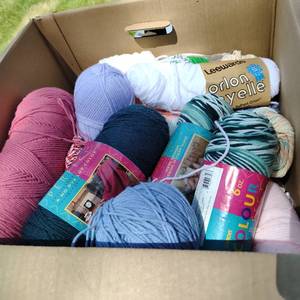 lot 217 image: Collection Of Yarn