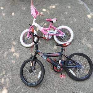 lot 237 image: Two Kids Bikes