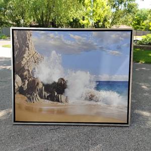 lot 254 image: Canvas Art