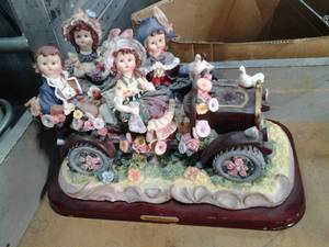 lot 6 image: Large tabletop statue decor from Th...