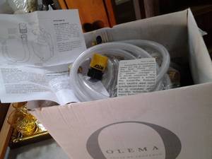 lot 12 image: Box lot of water supply hoses each ...