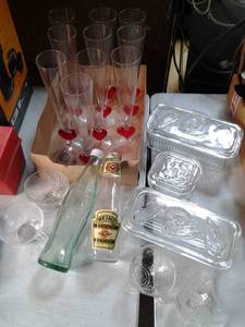 lot 22 image: Is lot of Valentines stemware, a v...