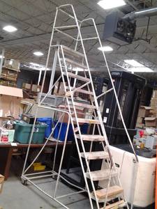 lot 45 image: 12 metal rolling staircase ladder....