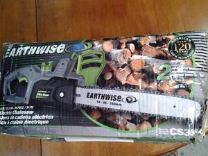 lot 70 image: Earthwise 14 electric chainsaw (no...