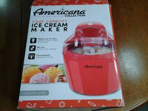 lot 74 image: Americana collection 1.5 qt capacit...