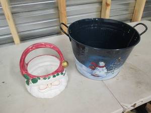 chrismas buckets ...