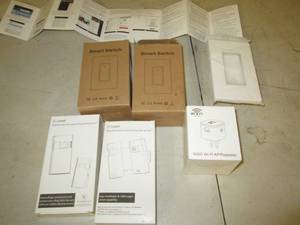 lot of 2 smart switches, wifiap r...