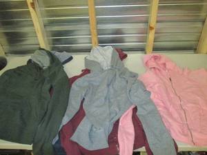5 womens medium zip up  hoodies new...