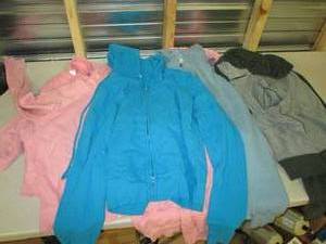 7 girls medium zip up hoodies new w...