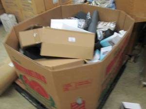 big palle boxgaylord full of misc ...