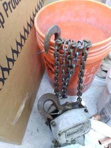 Roughneck 1 Ton Hoist...
