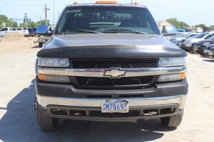 lot 90 image: 2002 Chevrolet Silverado 3500 LT Duramax Diesel Crew Cab Long Box Dually 4x4 - Listed 620 -