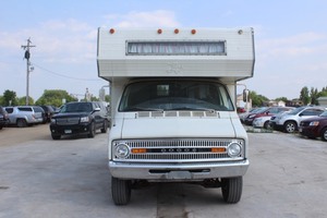 lot 85 image: 1973 Oldsmobile Lark RV