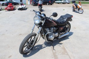 lot 62 image: 1984 Kawasaki KZ550-F2 LTD (Shaft) - ONE OWNER