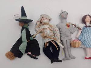 5 Handmade Wizard of Oz Ornaments