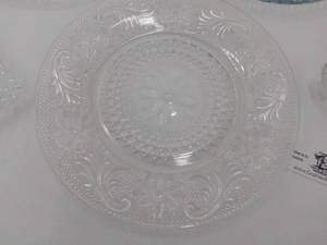 5 Gorgeous Glass Serving Dishes