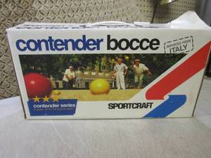 lot 15 image: (D-3) SportsCraft Bocce Ball Set Co...