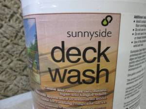 lot 63 image: (EC1) 1 Gallon SunnySide Deck Wash...