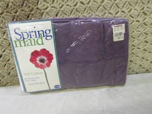 lot 100 image: (BS) Soft Cotton Queen Flat Sheet P...