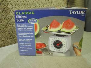 lot 112 image: (CSB) Taylor Classic Kitchen Scale...