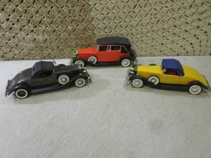 lot 120 image: (CSB) 3 Replica Vintage Cars 10 Lo...