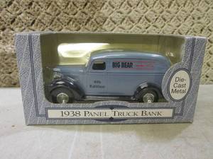 lot 221 image: (C-4) Ertl Die Cast 1938 Panel Truc...