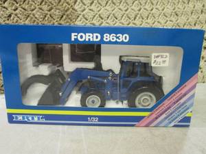 lot 235 image: (CS) Ertl Die Cast Ford 8630 Tracto...