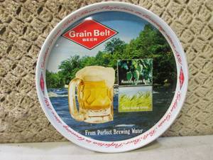 lot 266 image: (EW3) 12 Vintage Grain Belt Beer M...