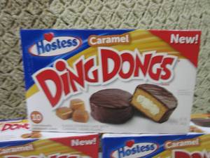 lot 287 image: (B-1) 3 Boxes of Hostess Caramel Di...