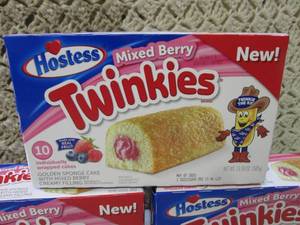 lot 290 image: (B-2) 3 Boxes of Hostess Mixed Berr...
