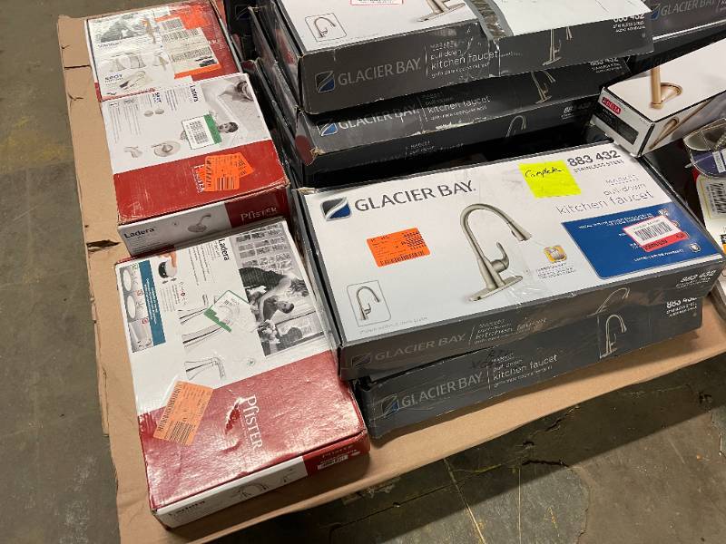 Lot of Glacier Bay and Pfister Faucets (Glacier Bay Complete, Pfister Parts)