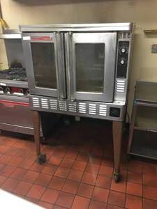 lot 3 image: Blodgett ZEPHAIRE Commercial Convection Oven 62 x 38 x 37 Fully Functional
