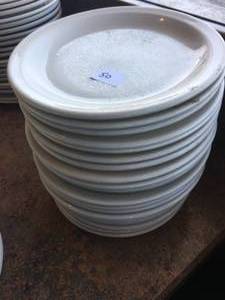 lot 50 image: Lot of 20 Ceramic Serving Plates