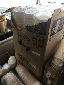 lot 57 image: Large Lot of Foam Cups and Lids-Variety of Sizes
