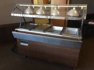 lot 108 image: Vollrath 38945 Affordable Portable Hot Food Station-Fully Functional