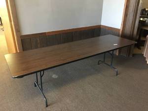 lot 113 image: 8 Wood Folding Table